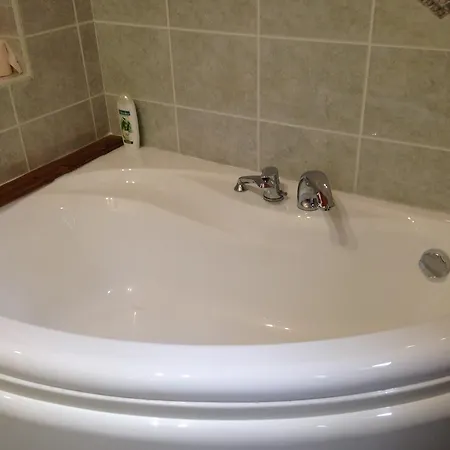 Mamin Apartma * Marezige
