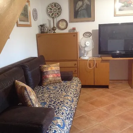Apartment Mamin Apartma Marezige